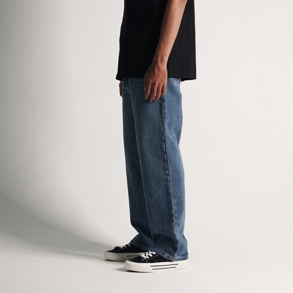 WISED | GOMERY | WASHED JEANS
