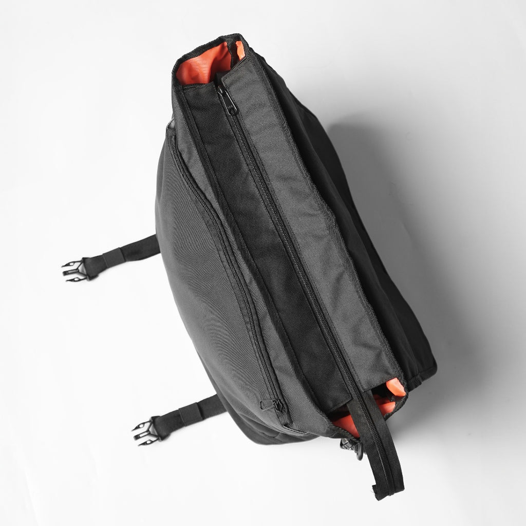 WISED | VOKE | MESSENGER BAG