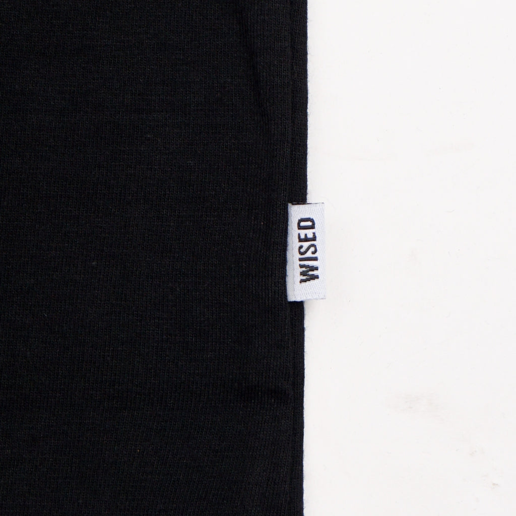 WISED |   COREZ   | T-SHIRT