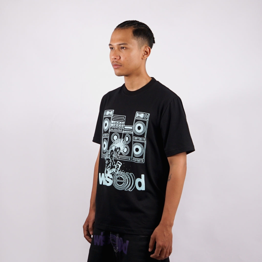 WISED |   CLASH   | T-SHIRT