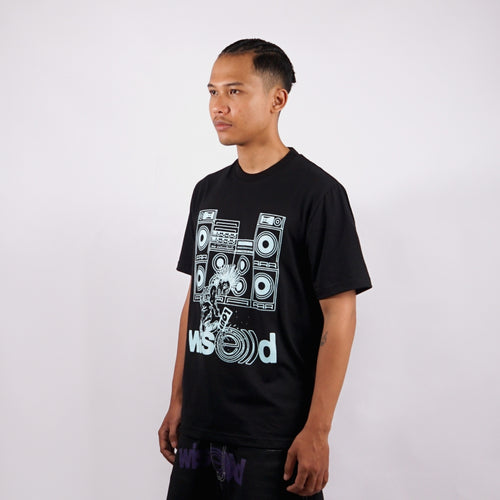 WISED |   CLASH   | T-SHIRT