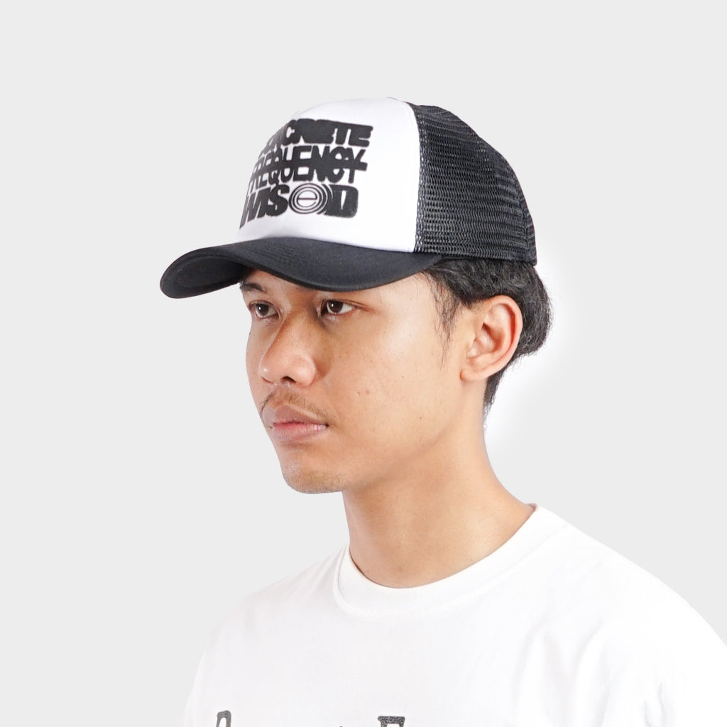 WISED | REIN | TRUCKER HAT