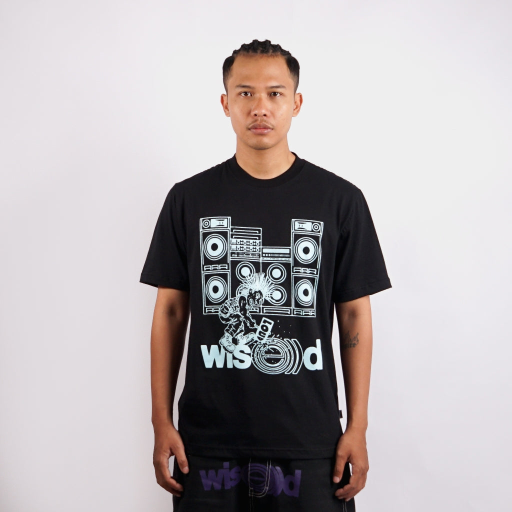 WISED |   CLASH   | T-SHIRT